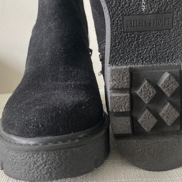 Chelsea & Violet Black Textured Ankle Boots - Picture 1 of 5